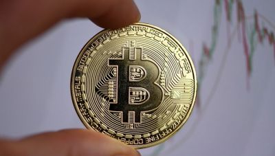 Σε νέα υψηλά επίπεδα η τιμή του bitcoin