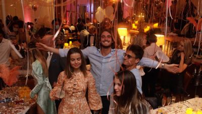 Ευχάριστες στιγμές για τον Τσιτσιπά στο Ντουμπάι