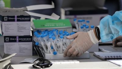 Τα ενεργά κρούσματα κορωνοϊού ίσως φθάνουν τις 100.000-Η Κρήτη στις περιοχές βόμβες της διασποράς
