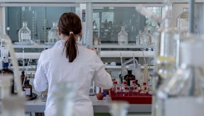 Κρήτη: H μετάλλαξη Δέλτα έχει πλέον απλωθεί σε όλο το νησί