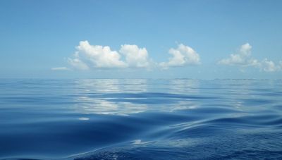 Υψηλότερη από τα φυσιολογικά επίπεδα η θερμοκρασία επιφάνειας της θάλασσας