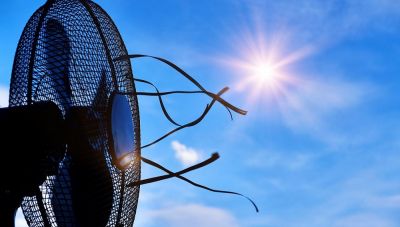 Οι δήμοι της Κρήτης ανοίγουν κλιματιζόμενους χώρους τους για όσο θα διαρκέσει ο καύσωνας