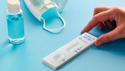 Διχασμένοι οι φαρμακοποιοί για τα self test - Νέα συνάντηση στο υπουργείο Εργασίας