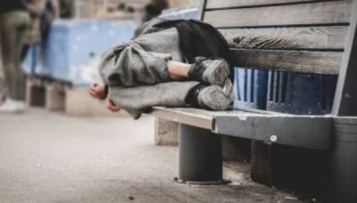 Συστάσεις στους δήμους  για την προστασία των αστέγων ενόψει καύσωνα