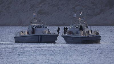 Έκαναν δρομολόγια με λαθρομετανάστες στην Ιταλία (φωτoγραφίες)