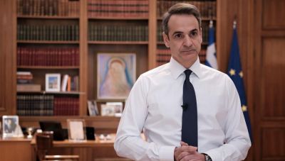 Μητσοτάκης: Προπληρωμένη κάρτα 150 ευρώ για νέους 18-25 με την πρώτη δόση εμβολίου