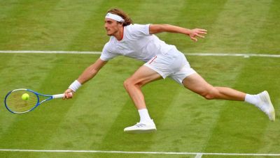 Απότομη προσγείωση για Τσιτσιπά στο Γουίμπλεντον