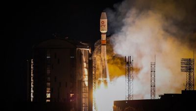 Φουντώνει ο ανταγωνισμός για το Δορυφορικό Διαδίκτυο