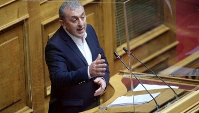 Παρέμβαση Βαρδάκη για τη Συλλογική Σύμβαση των οδηγών τουριστικών λεωφορείων Κρήτης