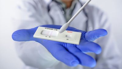 Τρία νέα self test για εργαζόμενους στο Δημόσιο από 7 Ιουνίου
