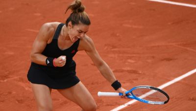 Σάκκαρη - Σβιόντεκ 2-0: Η Μαρία πέρασε στα ημιτελικά του Roland Garros
