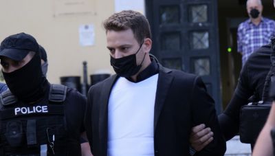 Πατέρας Καρολάιν για πιλότο: Μακάρι να του είχα τινάξει τα μυαλά στον αέρα στο μνημόσυνο