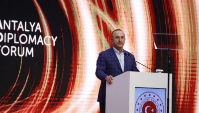 Μ. Τσαβούσογλου: Η Ελλάδα πρέπει να εγκαταλείψει τις προκλήσεις