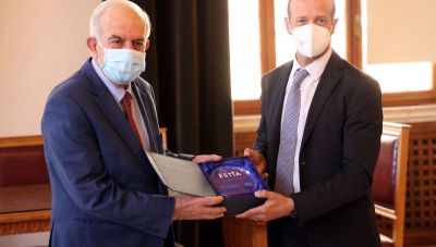 Τιμήθηκε ο Δήμος Ηρακλείου από την Ύπατη Αρμοστεία του ΟΗΕ 