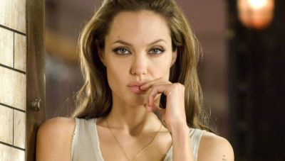 Η Αντζελίνα Τζολί επιστρέφει στη μεγάλη οθόνη