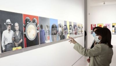 Σακελλαροπούλου για το ΕΜΣΤ: «Συνδέει τη σύγχρονη ελληνική δημιουργία με τη διεθνή καλλιτεχνική σκηνή»
