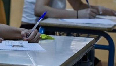 Σε εθελοντική καραντίνα οι υποψήφιοι Πανελληνίων για να μη χάσουν τις εξετάσεις