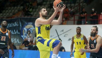 Το Λαύριο στους τελικούς της Basket League με ανατροπή