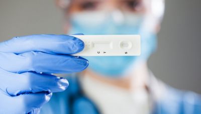 Σωματείο Εργαζομένων ΠΑΓΝΗ: Αποσπασματικό μέτρο τα self test