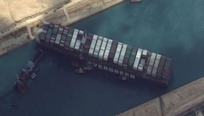 Διώρυγα Σουέζ: Πρόοδος στην αποκόλληση του «Ever Given»