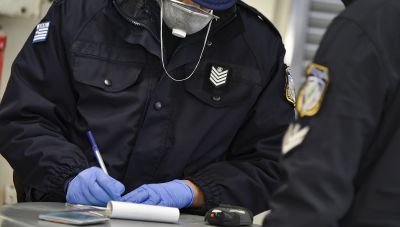 Κρήτη: Λουκέτο 2 εβδομάδων και τσουχτερά πρόστιμα σε 3 καταστήματα για ανεμβολίαστους πελάτες