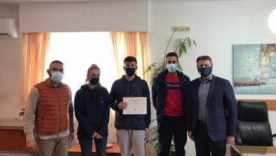 O Δήμος Χερσονήσου βράβευσε μαθητή που έφτιαξε τον δικό του σεισμογράφο