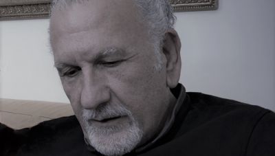 Ο συλλέκτης Μιχάλης Κρασάκης «ξεδιπλώνει» στο Newshub.gr τη ζωή και την αγάπη του για την τέχνη