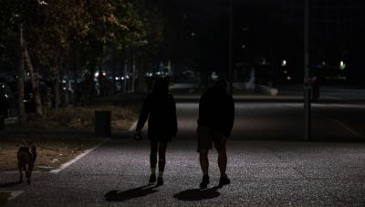 Έκτακτα μέτρα λόγω διασποράς και αύξησης νοσηλειών σε περιοχές της χώρας