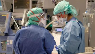 Κρήτη-κορωνοϊός: Ένας νεκρός, 335 νέα κρούσματα, σχεδόν 200 στο Ηράκλειο-102 νοσηλείες