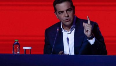 Επίθεση Τσίπρα σε Μητσοτάκη: Ζει σε έναν άλλο κόσμο