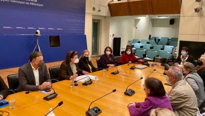 Στο μικροσκόπιο επιστημονικών φορέων 110.000 αντικείμενα της πρώην βασιλικής οικογένειας