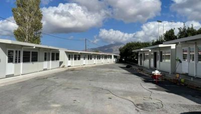 Αρκαλοχώρι: Μπήκαν στις αίθουσες οι μαθητές του Γυμνασίου και του Λυκείου