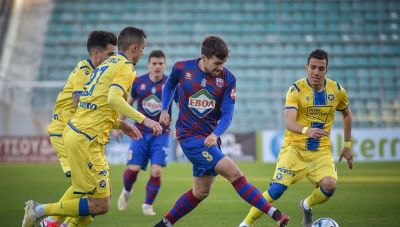 Ξανά στην κορυφή ο Βόλος