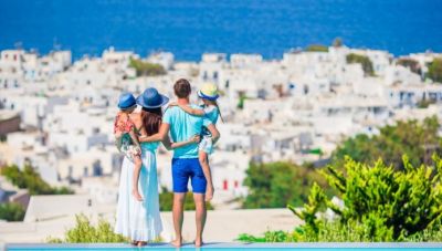 Εύσημα του WTTC στην Ελλάδα για τις επιδόσεις και το ασφαλές άνοιγμα στον τουρισμό της