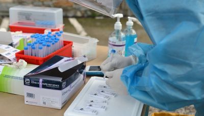 Κρήτη: 62 νέα κρούσματα κορωνοϊού- Συνεχίζονται τα rapid tests στις σεισμόπληκτες περιοχές