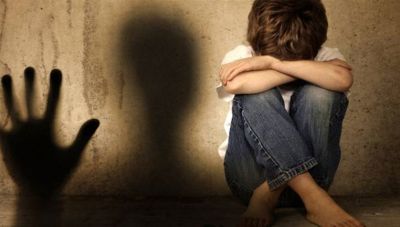 Θεσσαλονίκη: Βίαζε επί τέσσερα χρόνια τα ανήλικα ανίψια του και τα βιντεοσκοπούσε