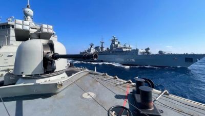 Κοινή άσκηση για ελληνική και γερμανική φρεγάτα στο Αιγαίο