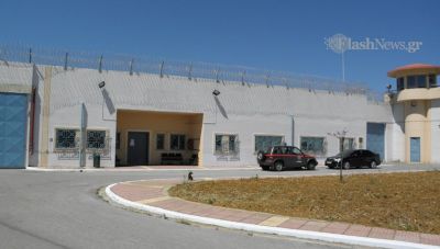 Φυλακές Χανίων: Βρέθηκαν σε κελιά ψυχιατρικά χάπια, καλώδια και κομμάτια από πλακάκια
