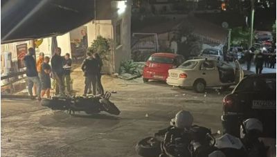 Καταδίωξη με νεκρό και τραυματίες στο Πέραμα-Διαφεύγει ο τρίτος δράστης