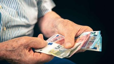 Εβδομάδα πληρωμών: Ποιοι συνταξιούχοι πληρώνονται σήμερα-ποιοι ακολουθούν
