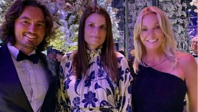 Αγνώριστη η Αθηνά Ωνάση στον γάμο των Ζέιν