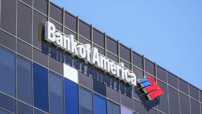 Bank of America: Οι ελληνικές τράπεζες αποκτούν νέα δυναμική