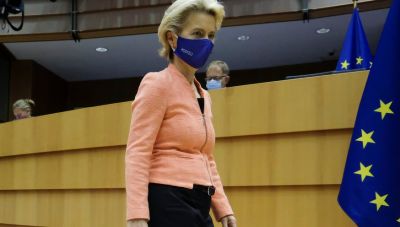 Ούρσουλα φον ντερ Λάιεν: Η εργαλειοποίηση ανθρώπων δεν μπορεί να γίνει ανεκτή