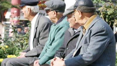 Εως το τέλος Οκτωβρίου πληρώνονται 180.000 συνταξιούχοι τα αναδρομικά τους