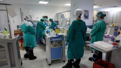 Κρήτη: Μειώνονται τα κρούσματα και οι νοσηλείες κορωνοϊού- Θλίψη για τους δύο νέους θανάτους