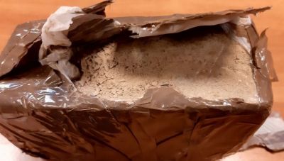 Κρήτη: Αναβάλλεται η υπόθεση σκληρών ναρκωτικών που ήταν θαμμένα σε παραλία