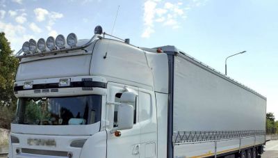 Aλεξανδρούπολη: Μετανάστες εντοπίστηκαν σε φορτηγό ανάμεσα σε εμπορεύματα