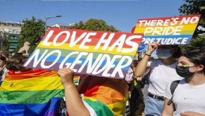 Ελβετία: Ηχηρό «ναι» στον γάμο ομοφυλόφιλων