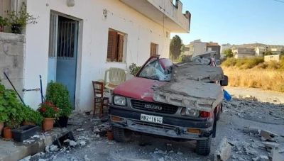 Εικόνες καταστροφής στο Αρκαλοχώρι μετά τον ισχυρό σεισμό (ΦΩΤΟ)