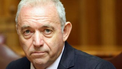 Ε. Λέκκας για σεισμό: Να μείνει ο κόσμος έξω από τα παλιά του σπίτια-Να διακόψουν τα μαθήματα στα σχολεία